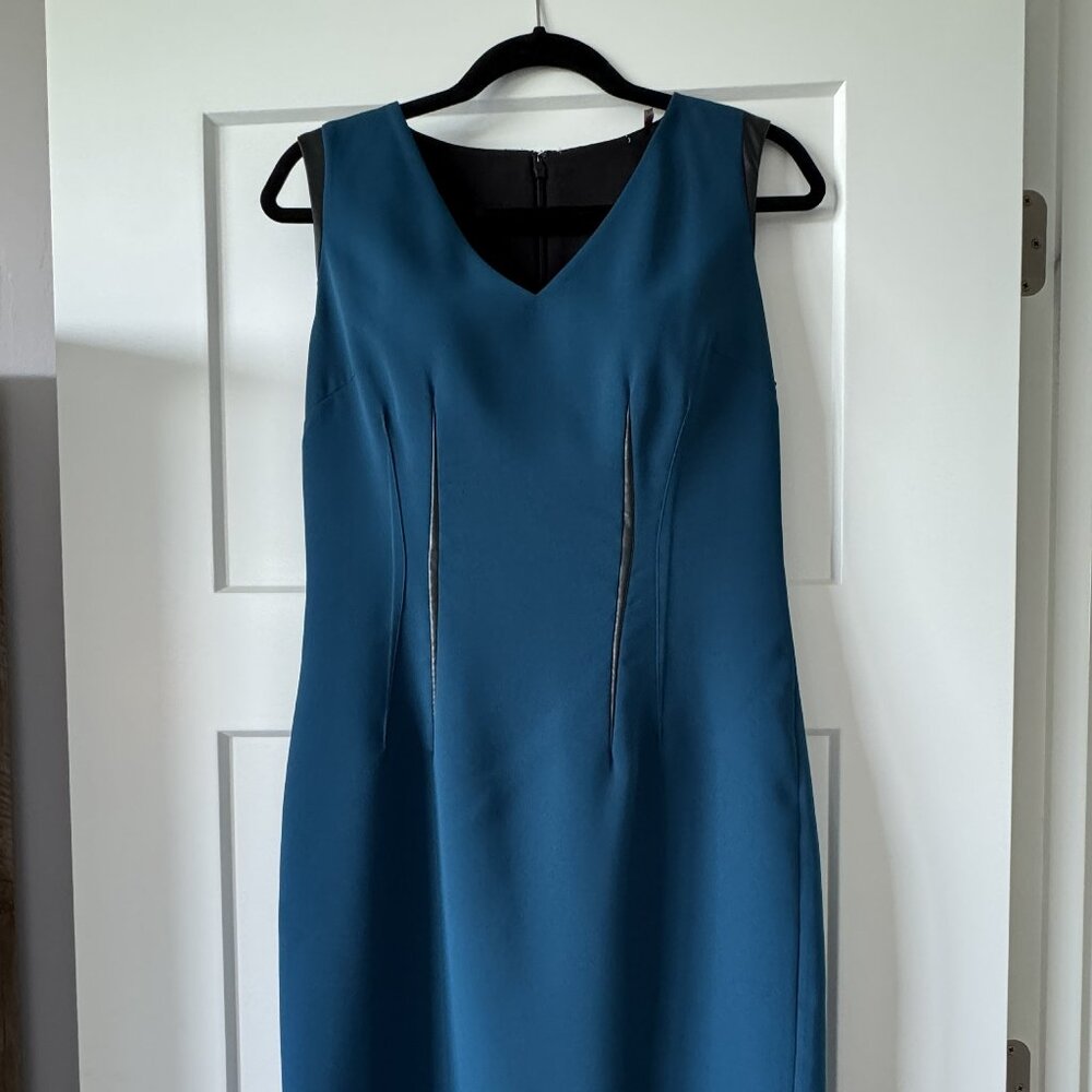 Tahari Women's dress, Size 6, teal with black leather accents